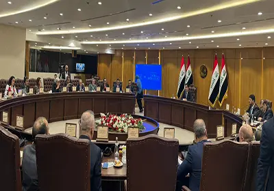 المعهد العراقي للحوار ينظم جلسة حول الانتخابات ورئاسة الوزراء في بغداد برعاية النائب الأول لرئيس البرلمان